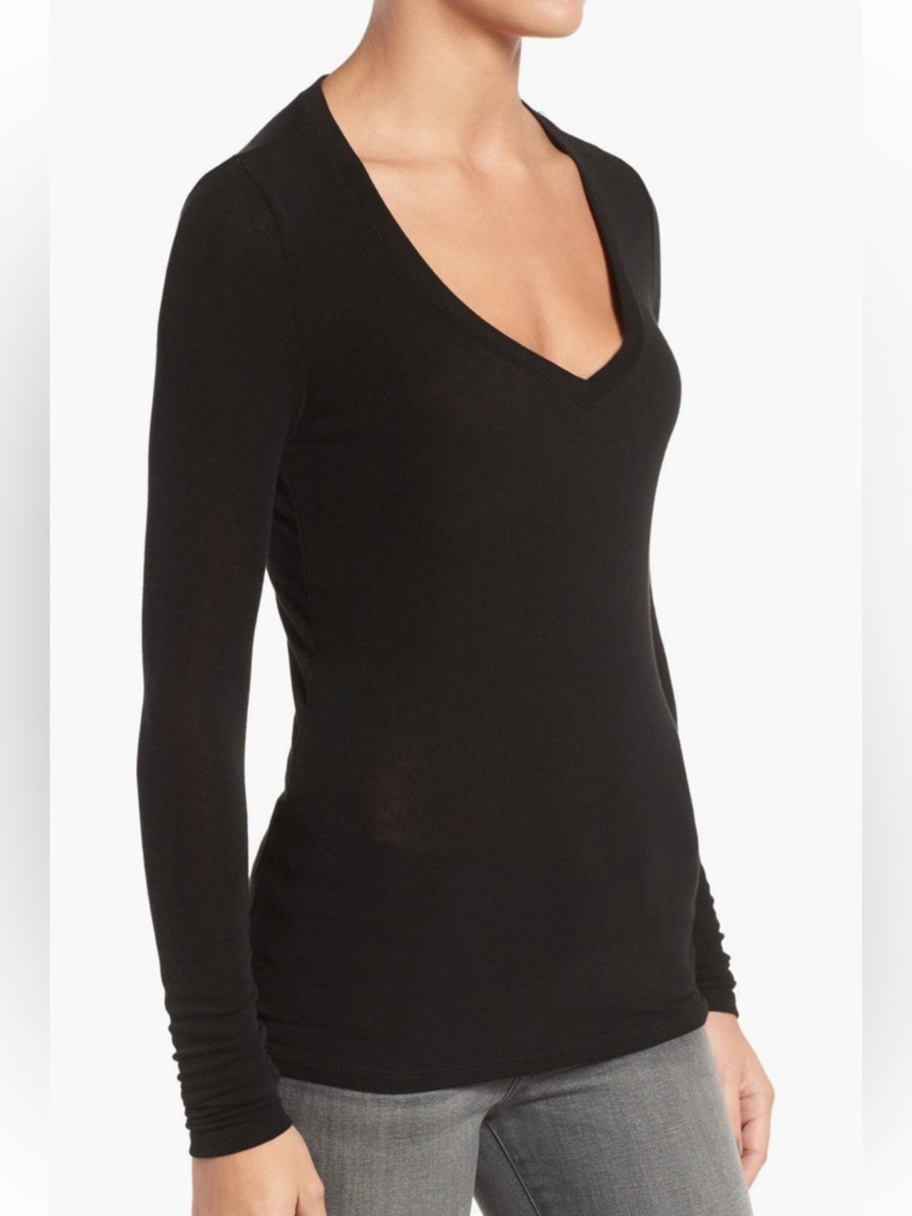Trouve Sheer Tee Deep V Neck Layering Black - Picture 3 of 12